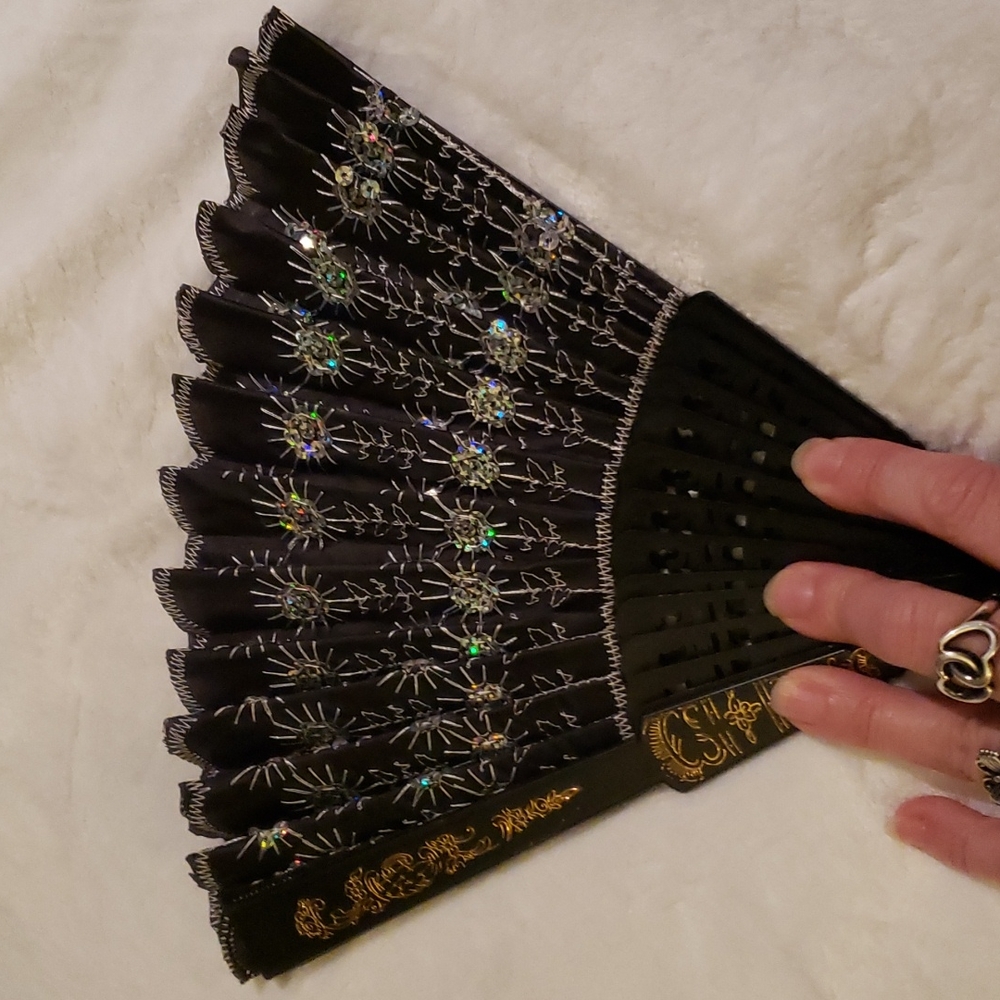 Victorian Fan
